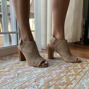 MADDEN GIRL Heeled Sandel with Adjustable Ankle